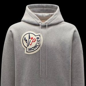 Moncler Men’s Hoodie size Large in Gray